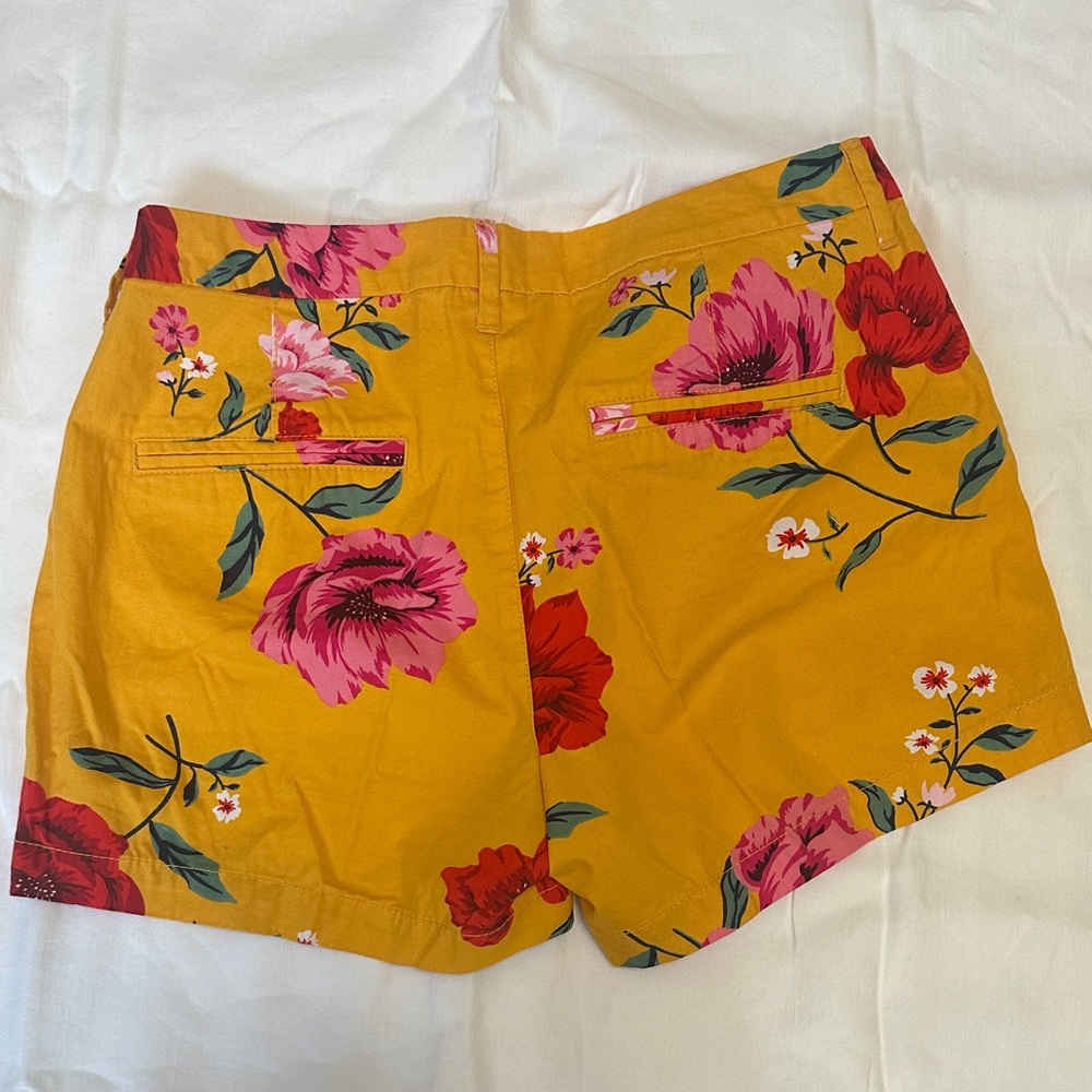 Old Navy Women's High Waist Floral Shorts - Mustard and Red size 10 - Picture 3 of 7